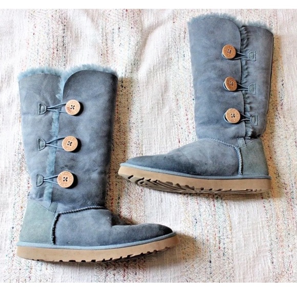 UGG | Shoes | Ugg Dolphin Blue Bailey 